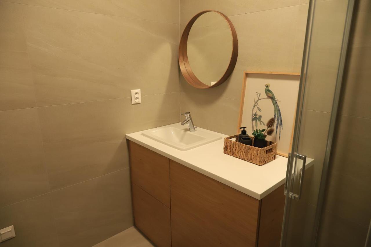 Liptovský Mikuláš Brand New Apartment In Private Resort מראה חיצוני תמונה